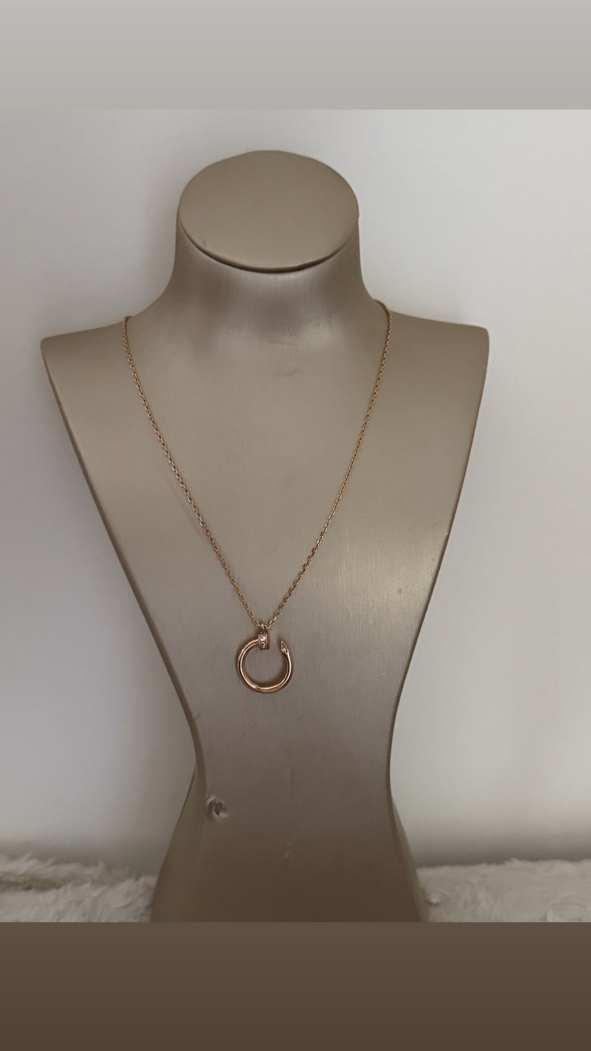 Collier clou