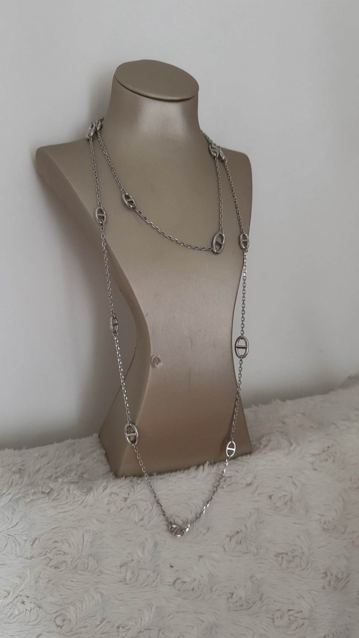 Sautoir Herms charm