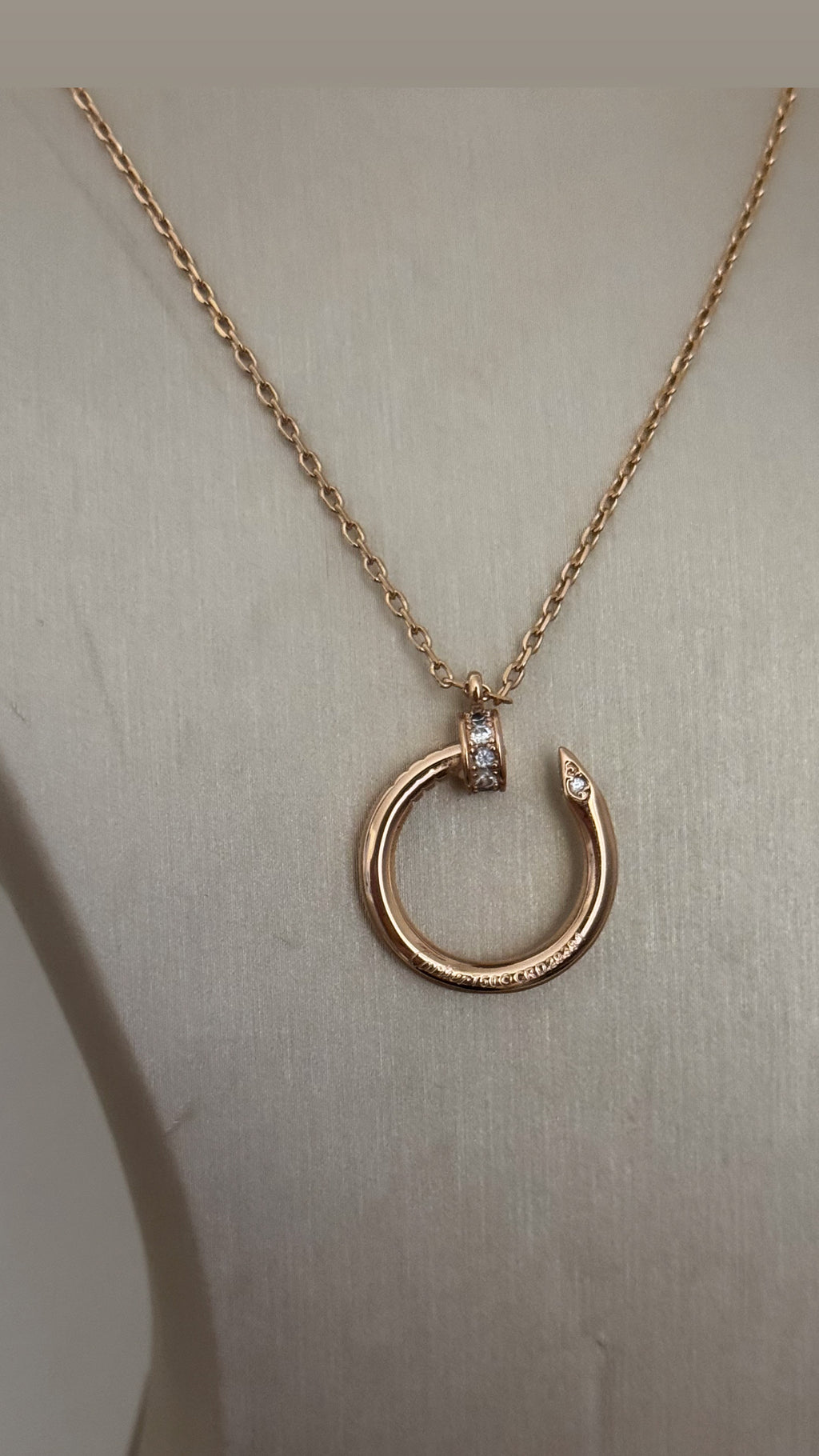 Collier clou