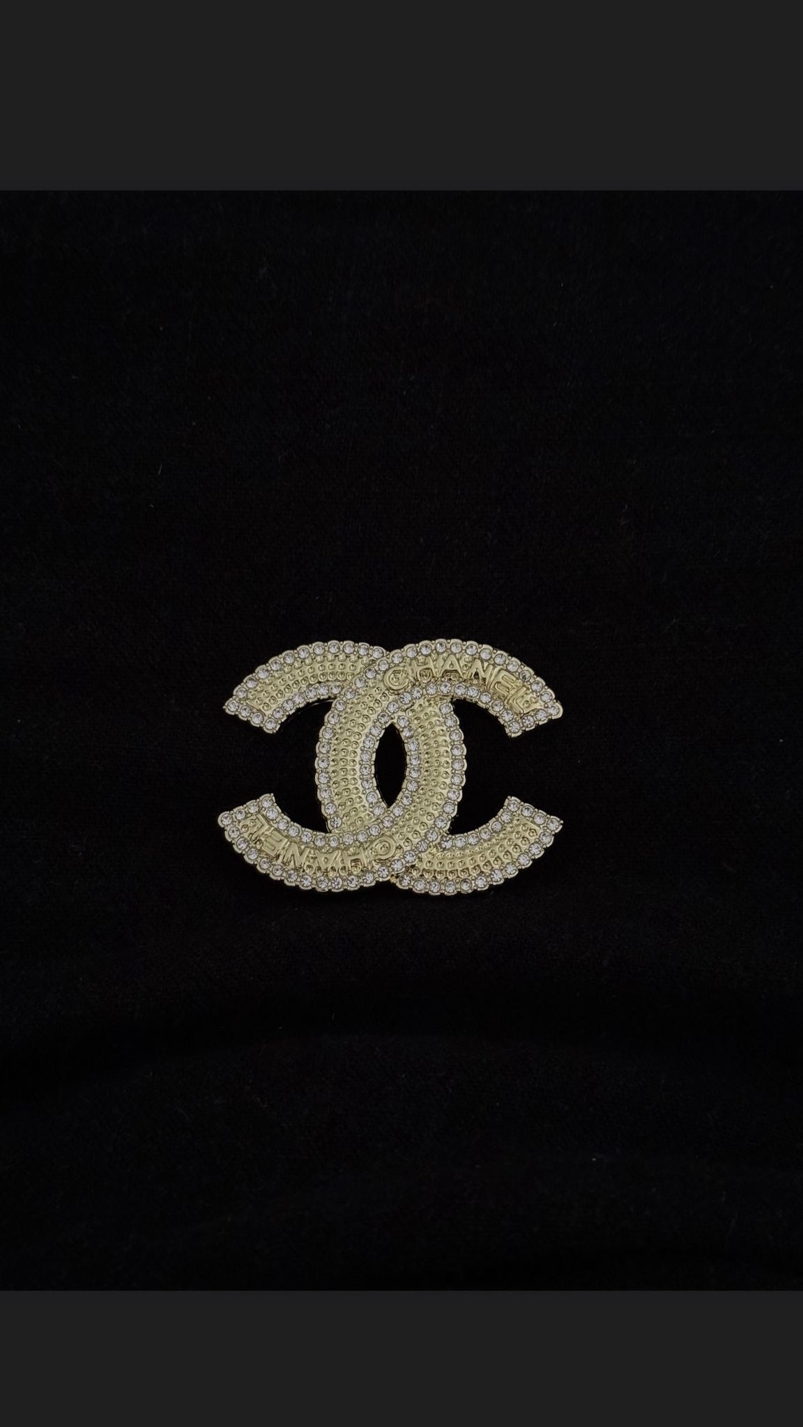 Broche Chaneyl